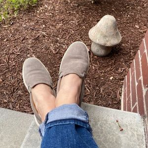 FRYE grey suede loafers in size 6 1/2